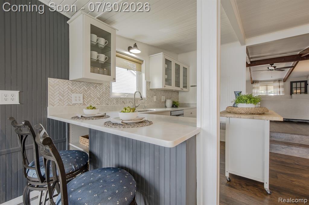 10470 King Road Property Photo 21
