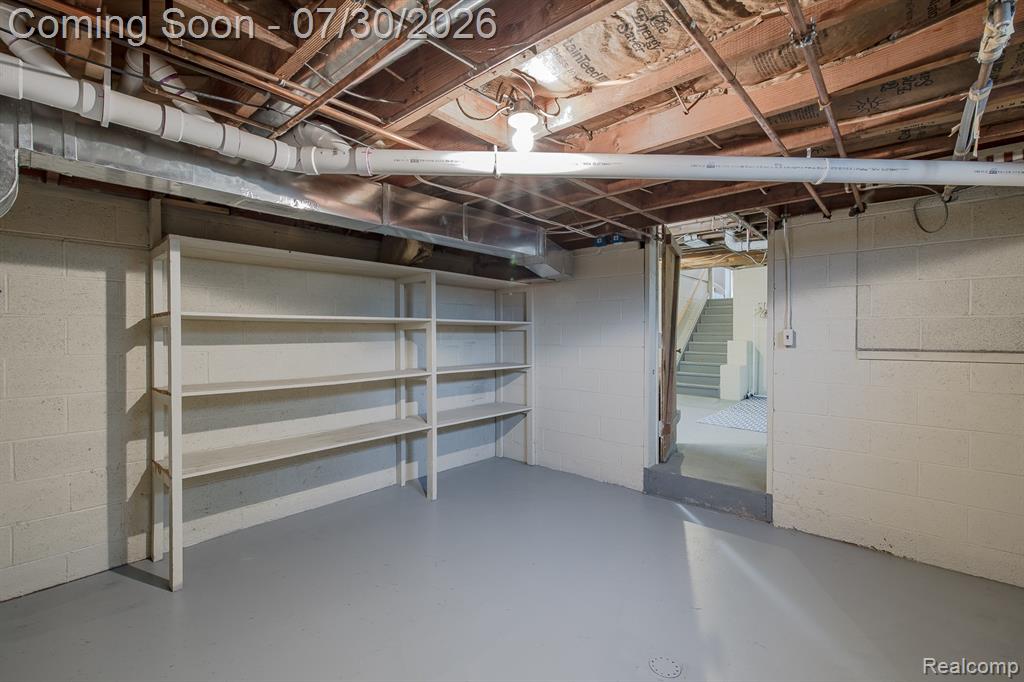 10470 King Road Property Photo 47