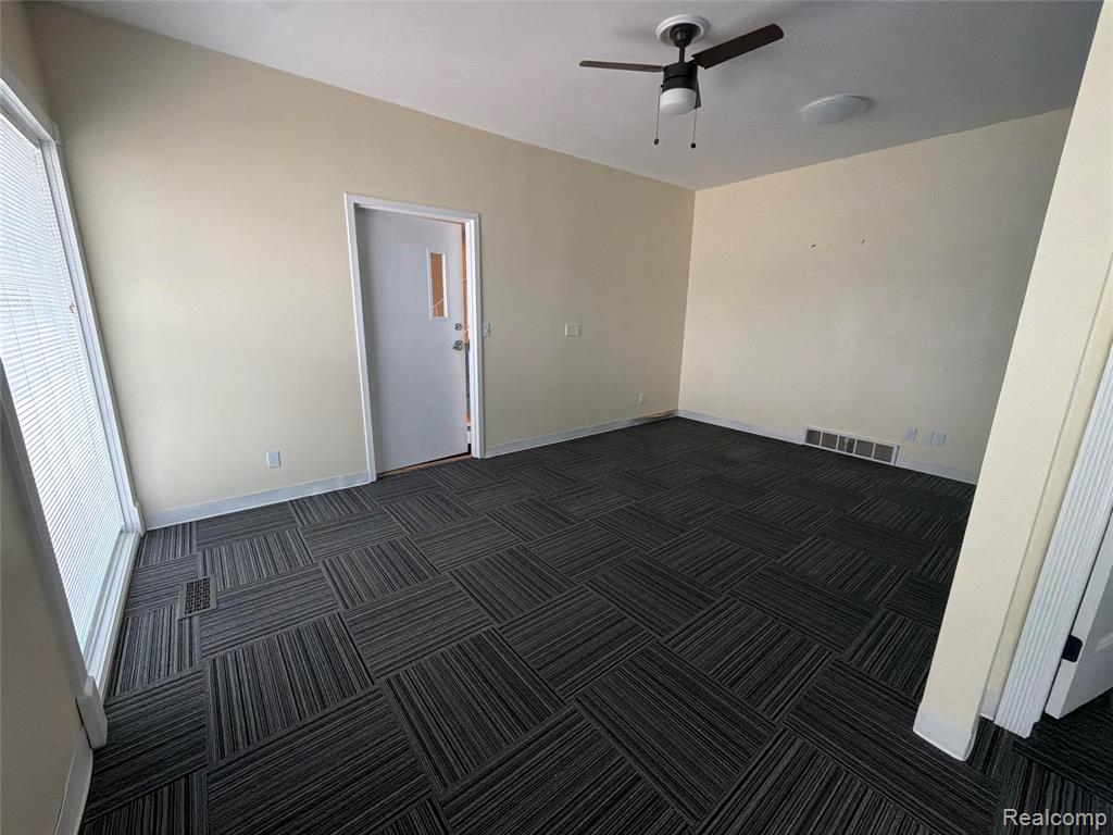 8445 S Saginaw Street Property Photo 3