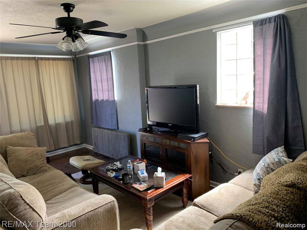 35 Knox Street Property Photo 11