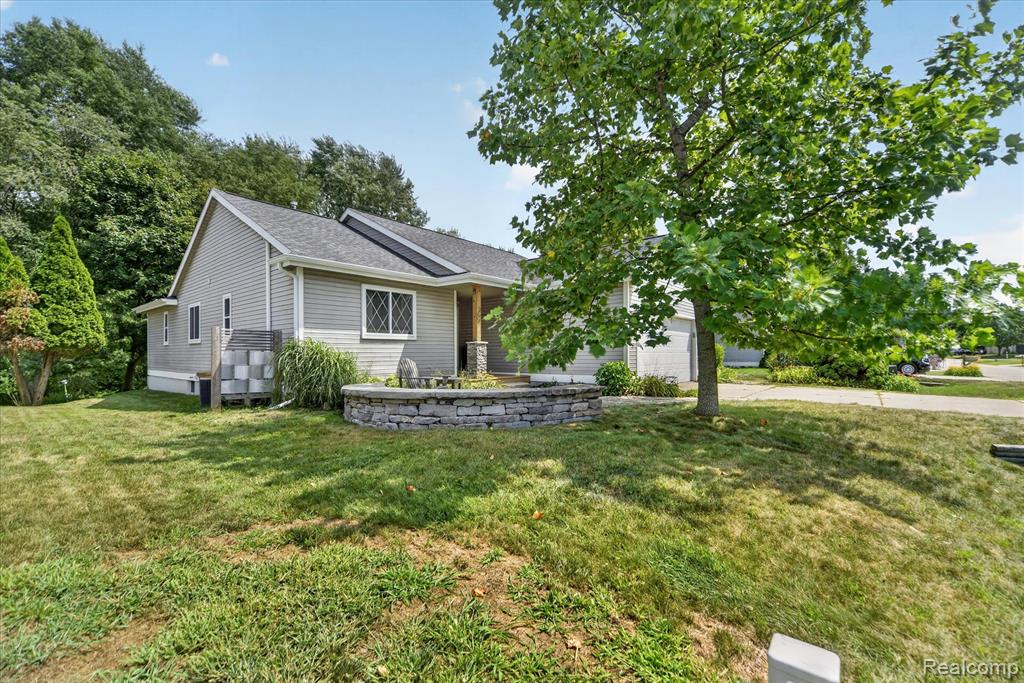 360 Winding River Drive Property Photo 1
