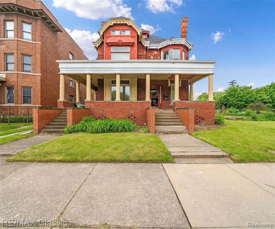 3941 Trumbull Street Property Photo 1