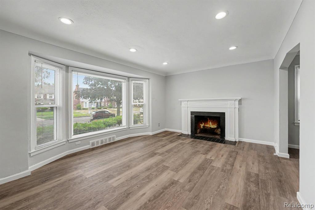13960 Greenview Road Property Photo 3