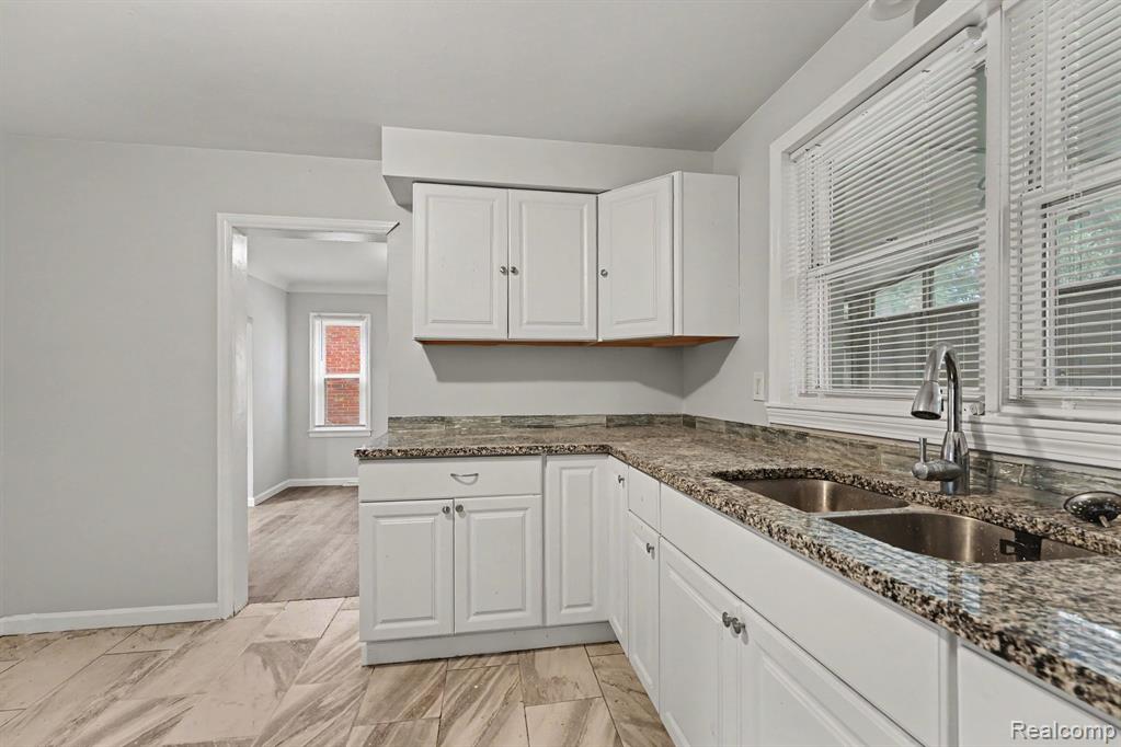 13960 Greenview Road Property Photo 8