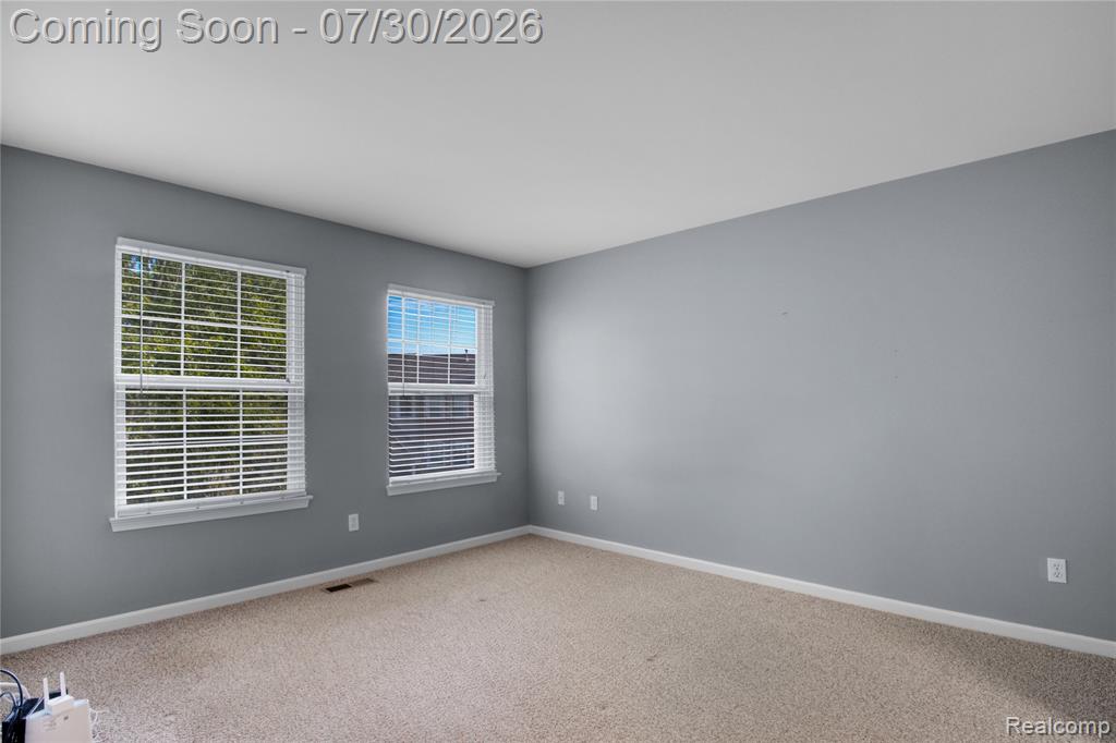 868 Eagle Drive Property Photo 6