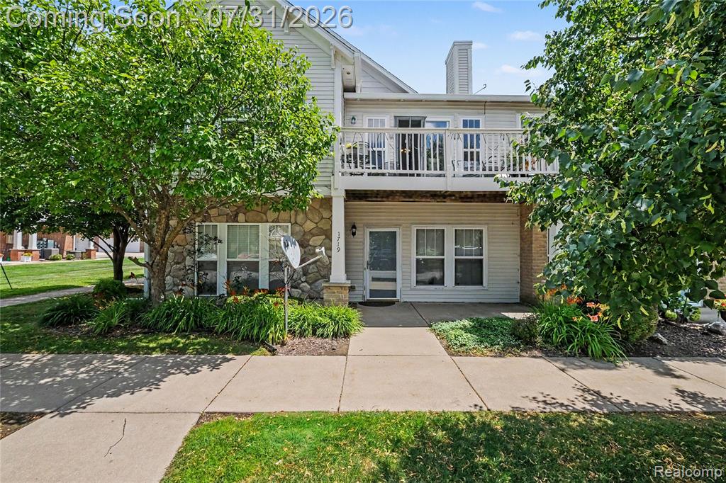 1721 Welland Street Property Photo 2