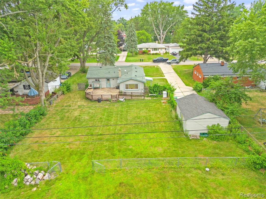 22961 Koths Street Property Photo 6