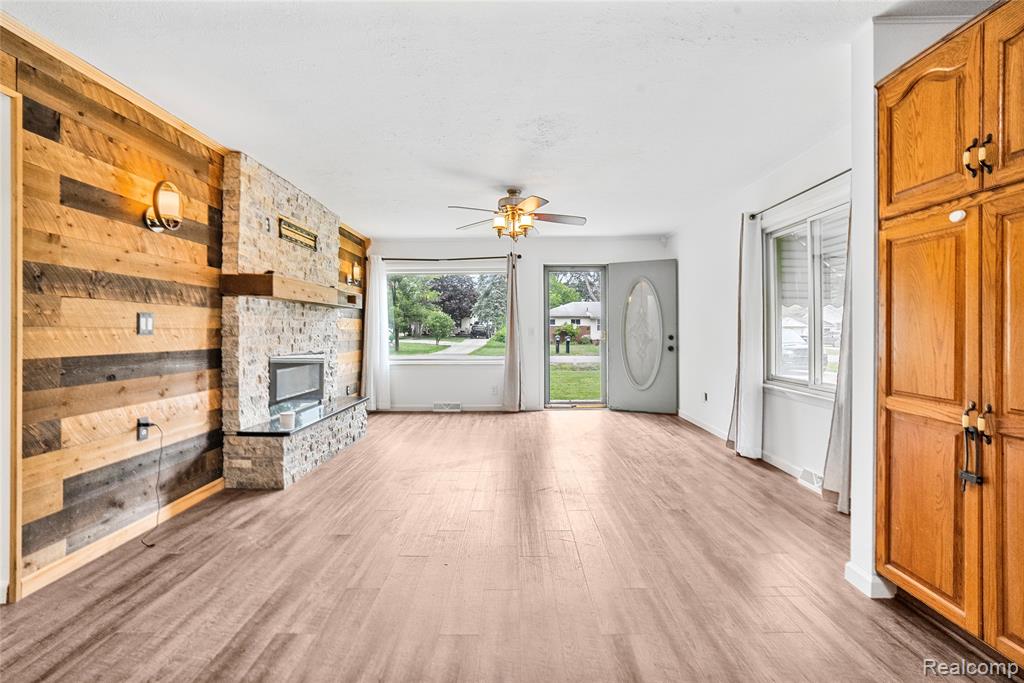 22961 Koths Street Property Photo 11