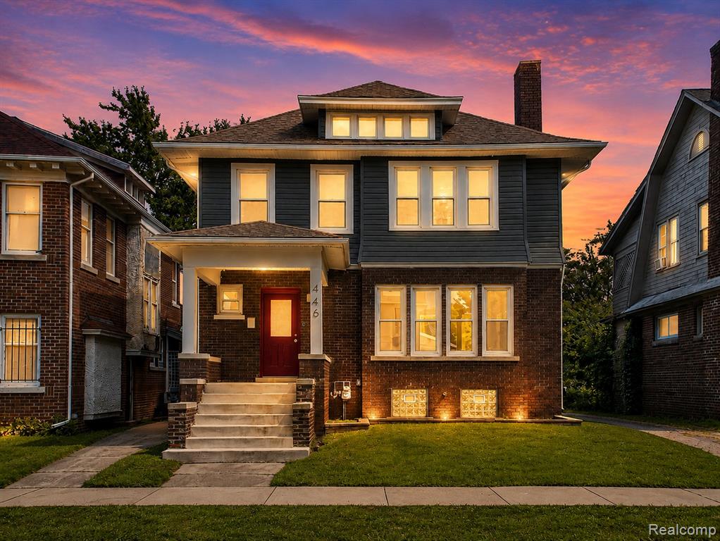 446 King Street