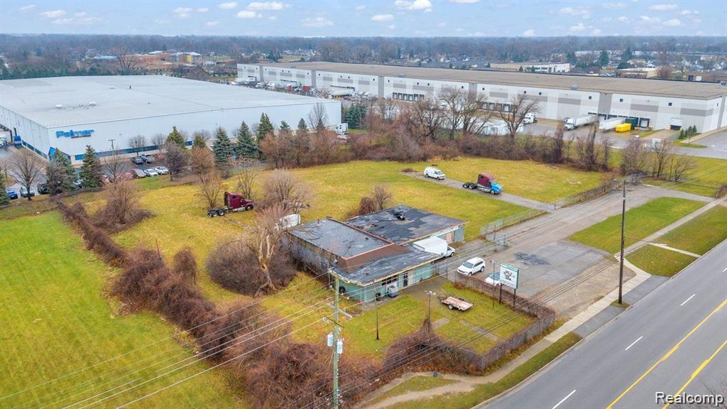 24500 Dequindre Road Property Photo 14