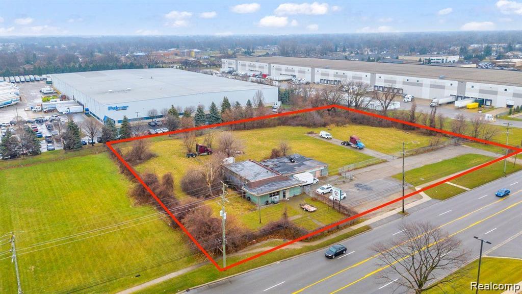 24500 Dequindre Road Property Photo 18