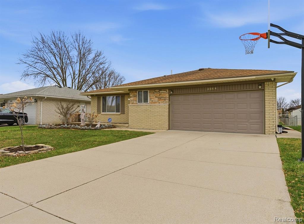3064 Charity Dr Property Photo 1