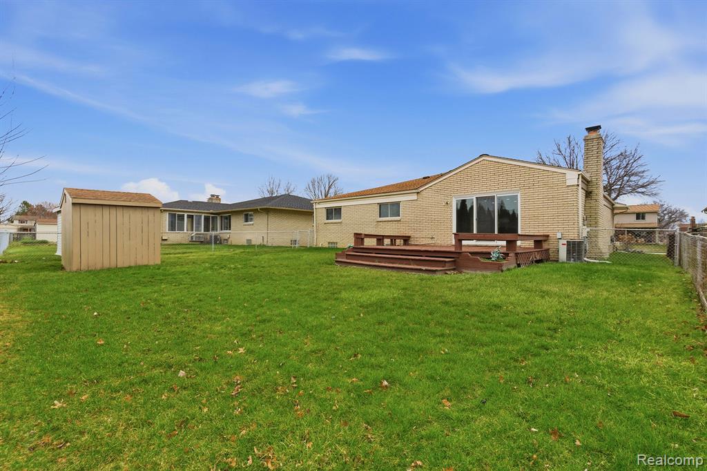 3064 Charity Dr Property Photo 3