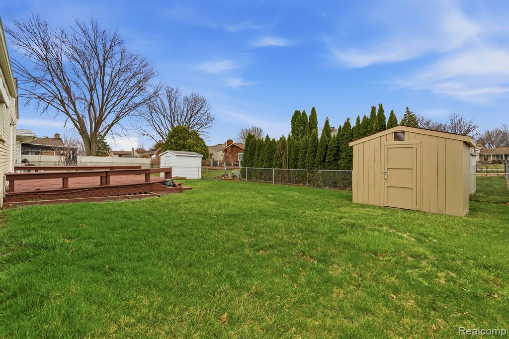 3064 Charity Dr Property Photo 4