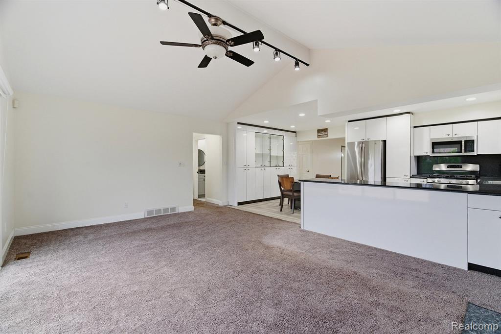 3064 Charity Dr Property Photo 11