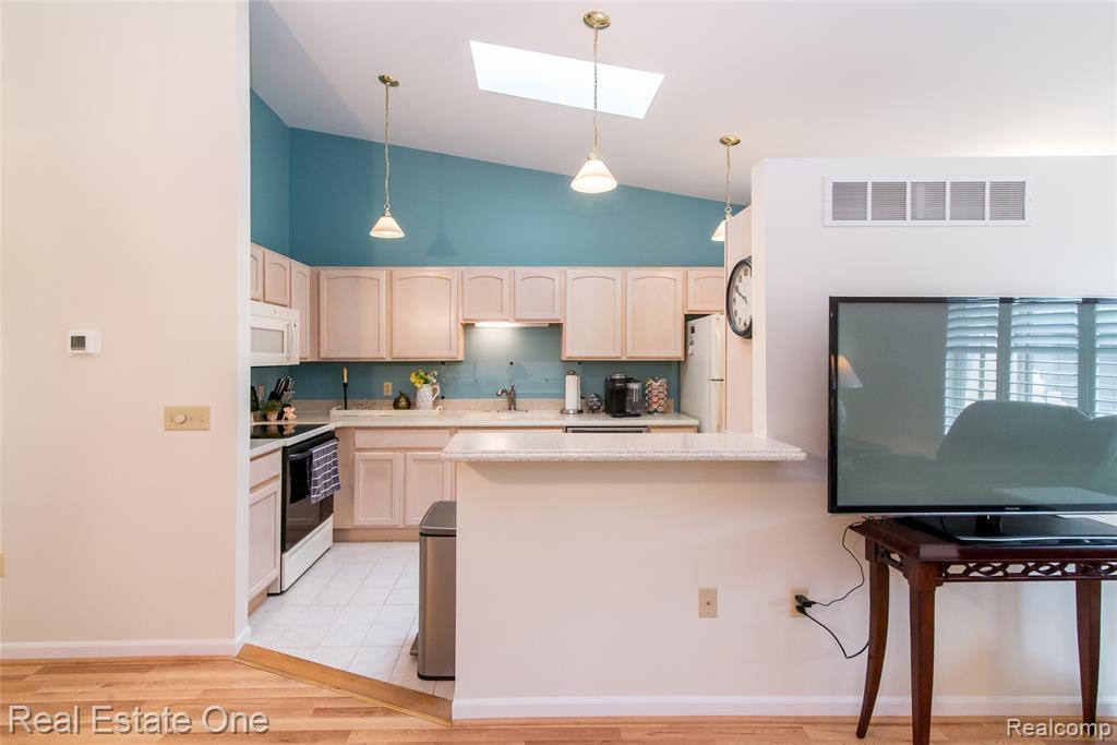 61702 Williamsburg Drive Property Photo 10