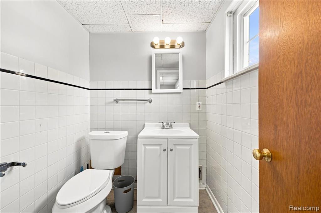 20691 Wedgewood Drive Property Photo 22