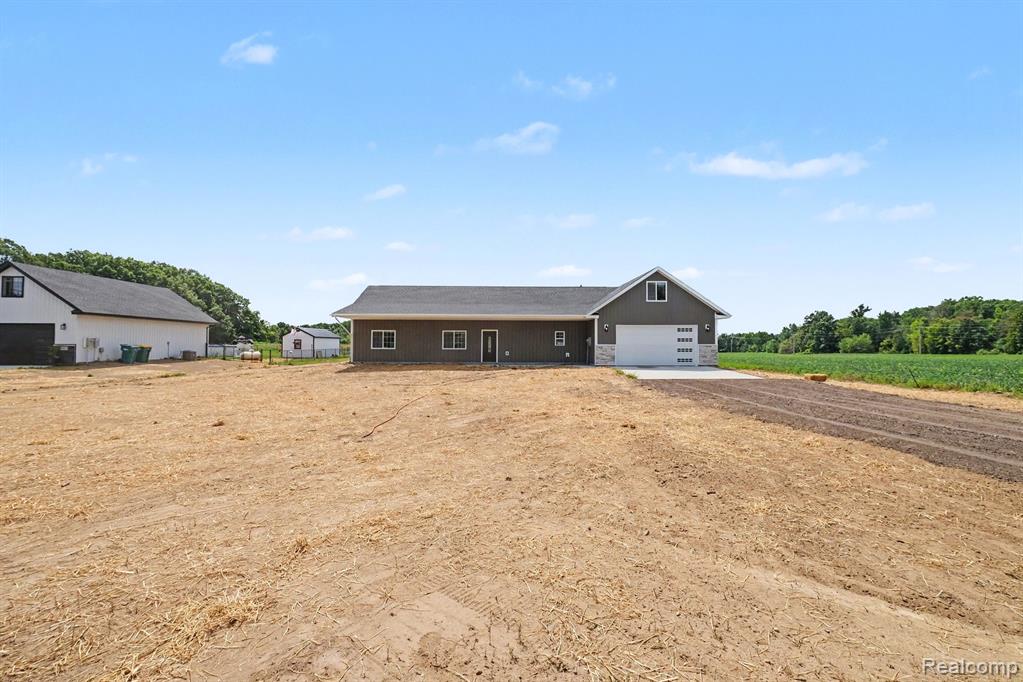 12425 Old Miller Road Property Photo 1