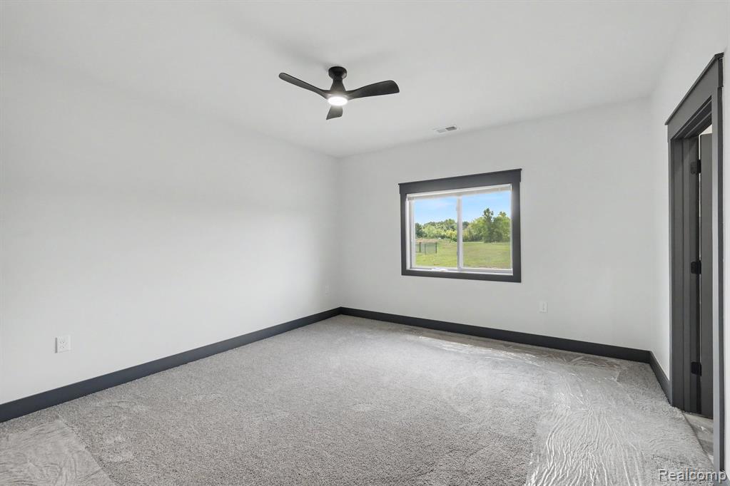 12425 Old Miller Road Property Photo 15