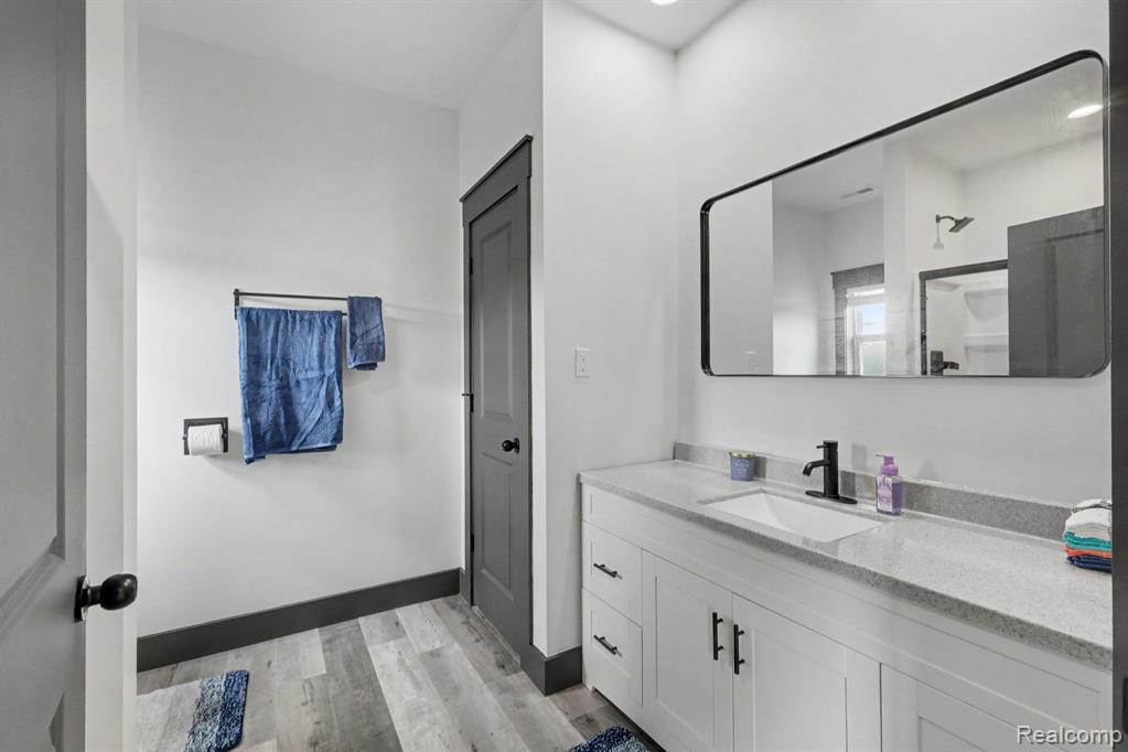 12425 Old Miller Road Property Photo 17