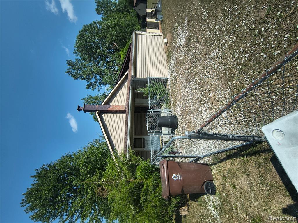 43145 Willis Road Property Photo 3