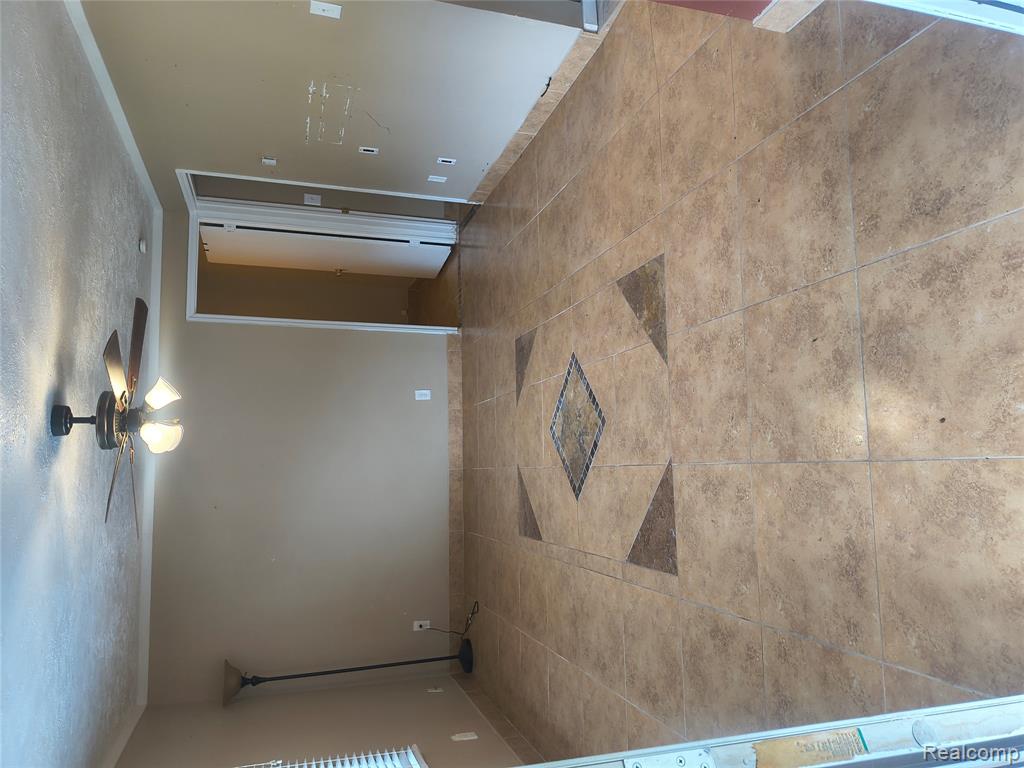 43145 Willis Road Property Photo 7