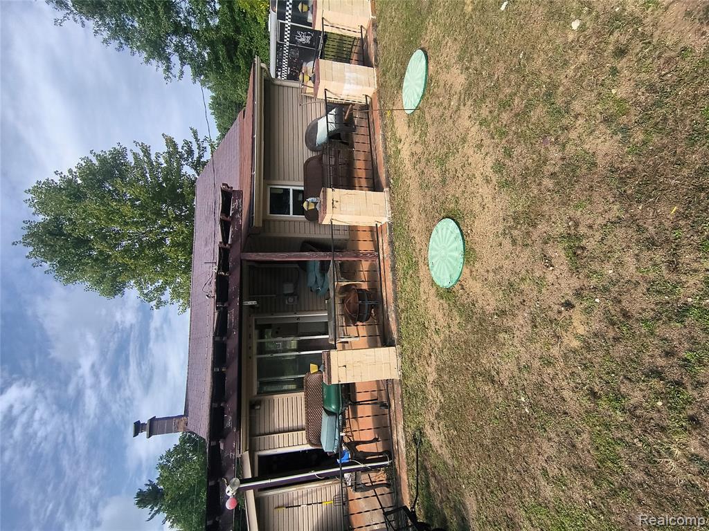 43145 Willis Road Property Photo 14