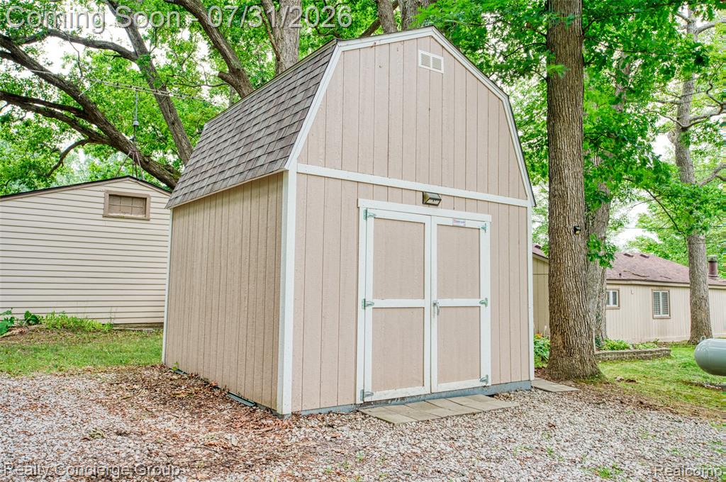 4591 Parker Drive Property Photo 9