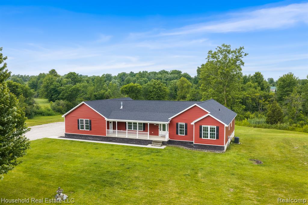 4730 River Hill Drive Property Photo 3
