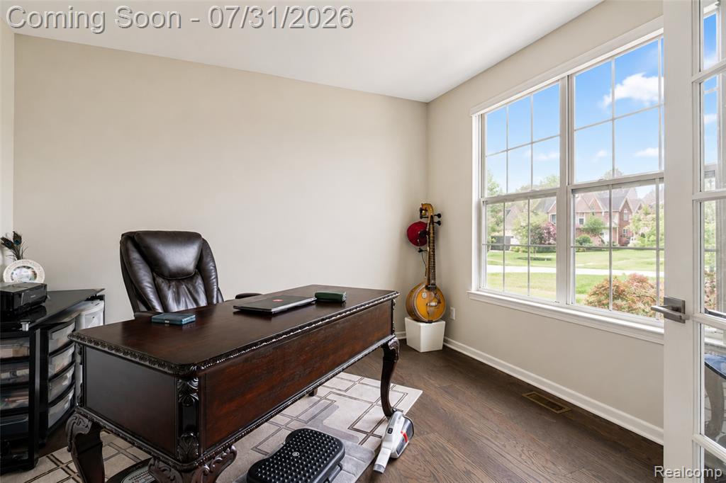 50951 Sevilla Circle Property Photo 5