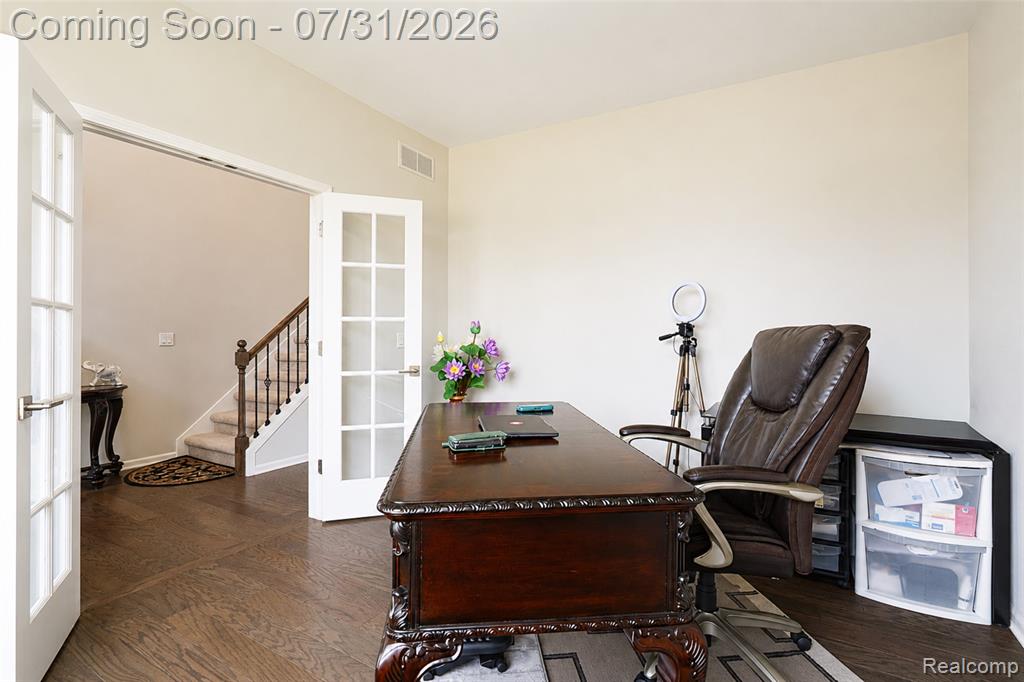 50951 Sevilla Circle Property Photo 6