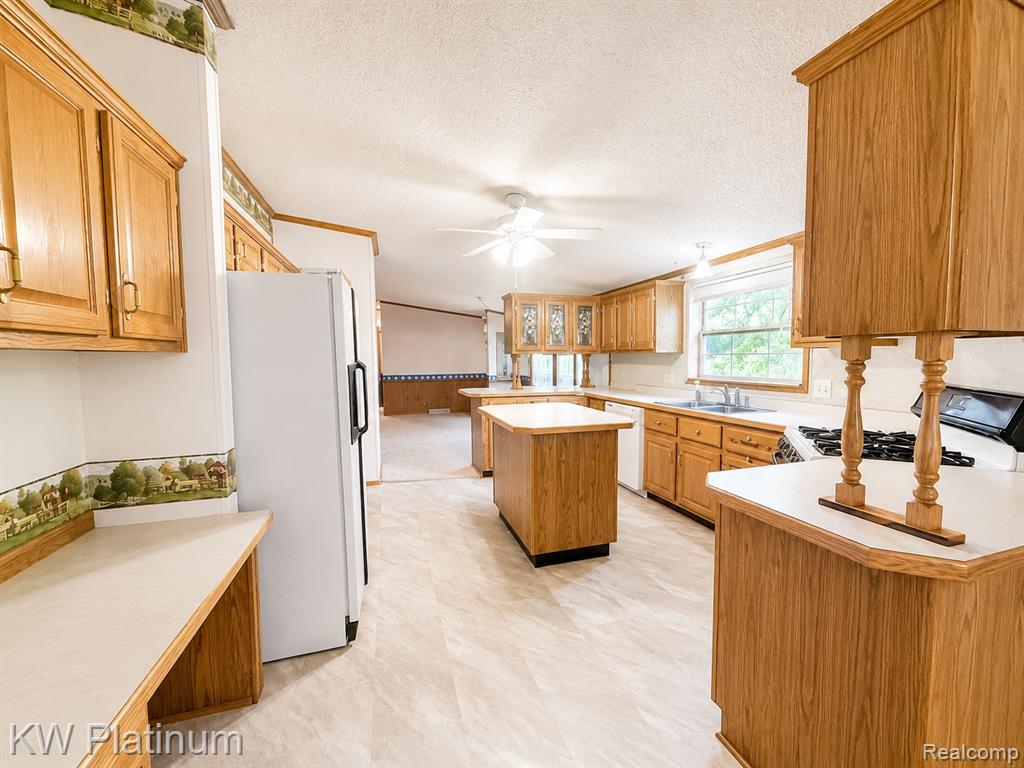 1225 Orchard Lane Property Photo 7