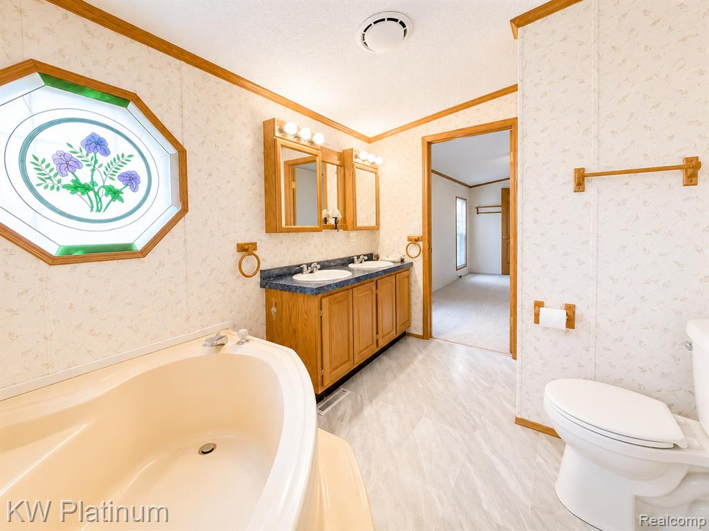 1225 Orchard Lane Property Photo 17