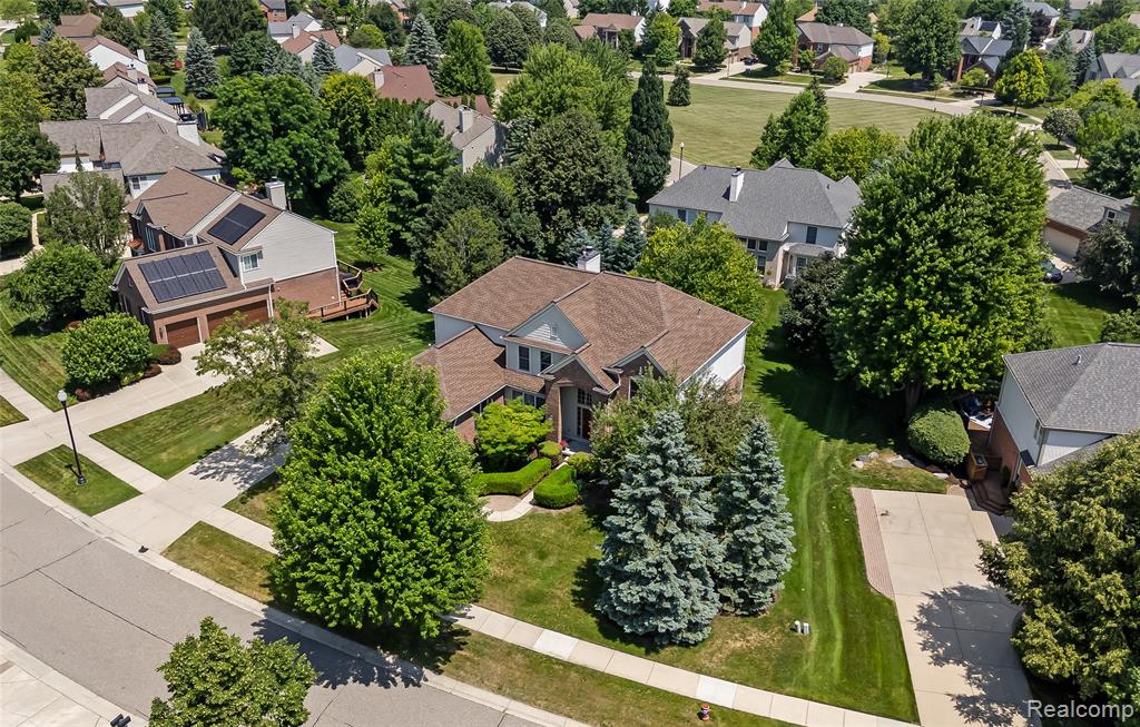 887 Loggers Circle Property Photo 4