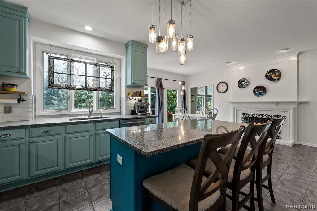 887 Loggers Circle Property Photo 17