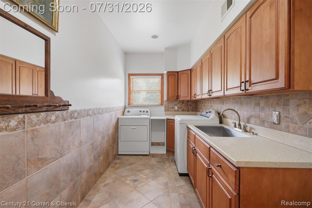 3450 Grey Tower Road Property Photo 20