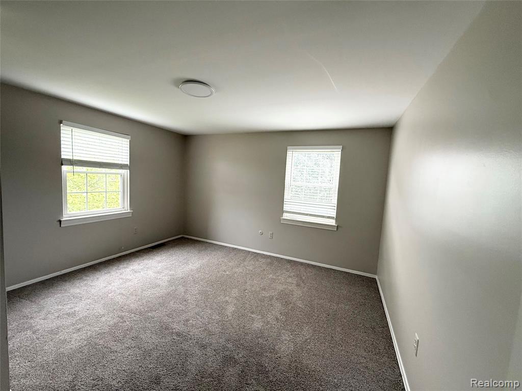 41732 Onaway Drive Property Photo 16