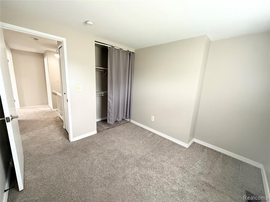 41732 Onaway Drive Property Photo 19