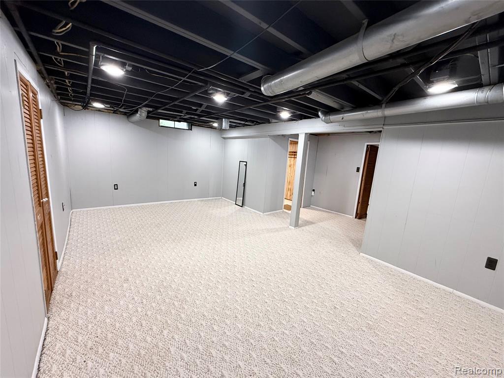 41732 Onaway Drive Property Photo 25
