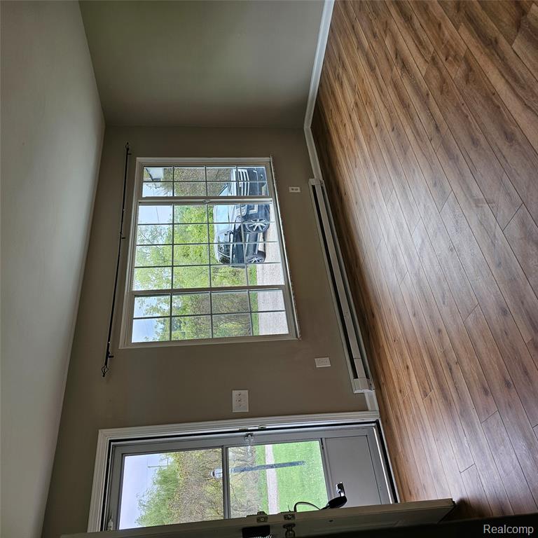 2931/2935 Spring Hill Drive Property Photo 11