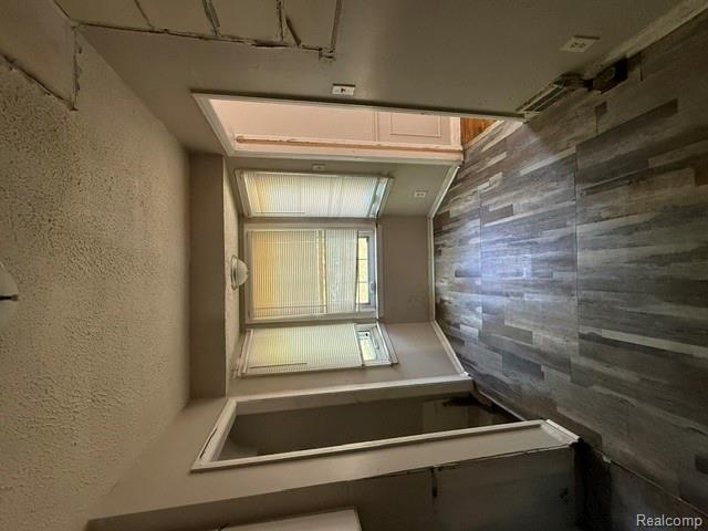 5575 Oldtown Street Property Photo 5