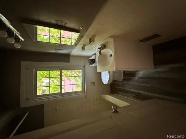 5575 Oldtown Street Property Photo 6