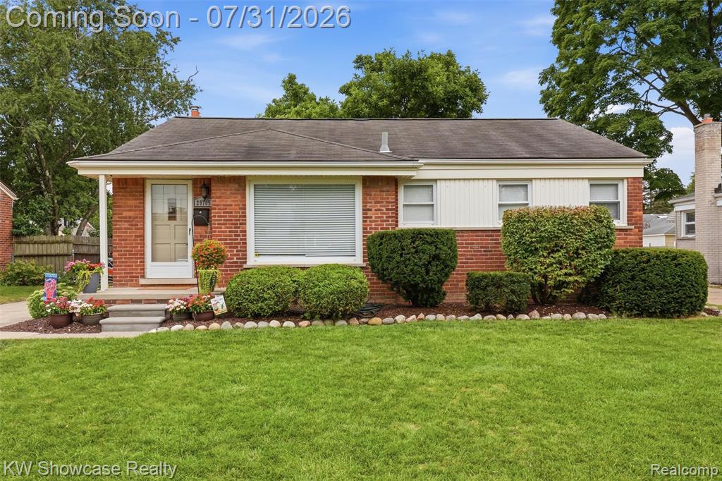 29705 Macintyre Street Property Photo 1