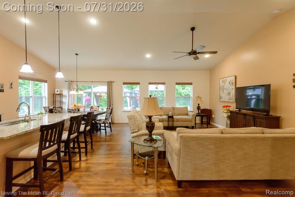 13529 Chester Court Property Photo 4