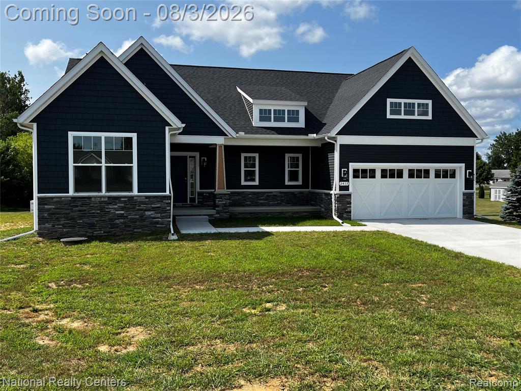 2413 N Burgett Lane Property Photo 1