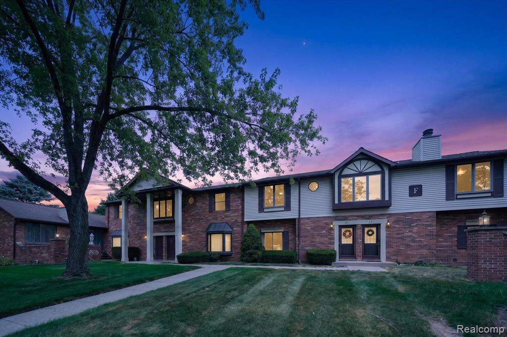 2321 London Bridge Dr Drive