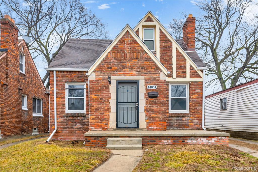 14814 Cloverlawn Street Property Photo 1