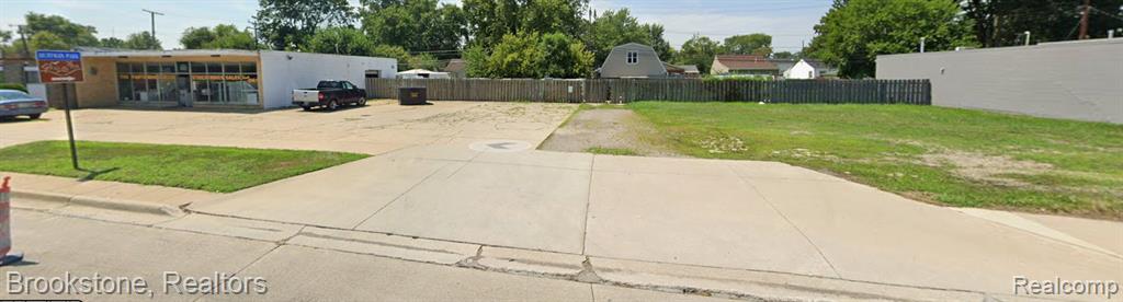 26529-26545 John R Road Property Photo 1