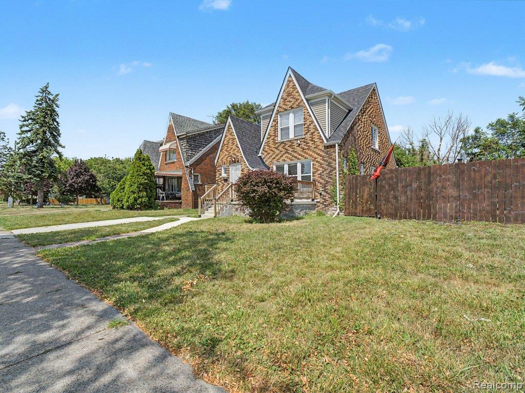 5584 Alter Road Property Photo 35
