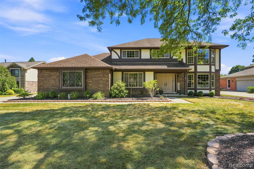 35379 Northmont Drive